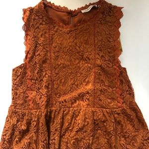 Andree by Unit Orange Lace Blouse, Small